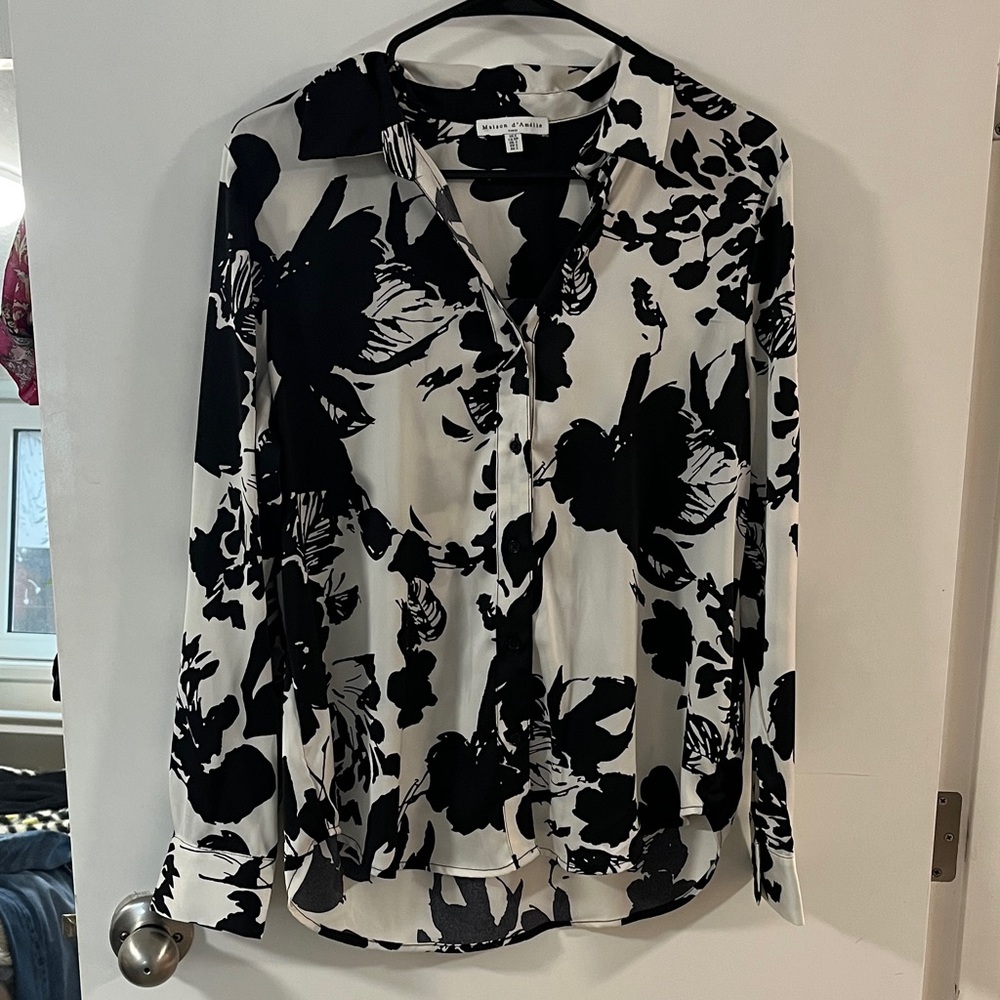 Chic Black and White Floral Button Down Shirt